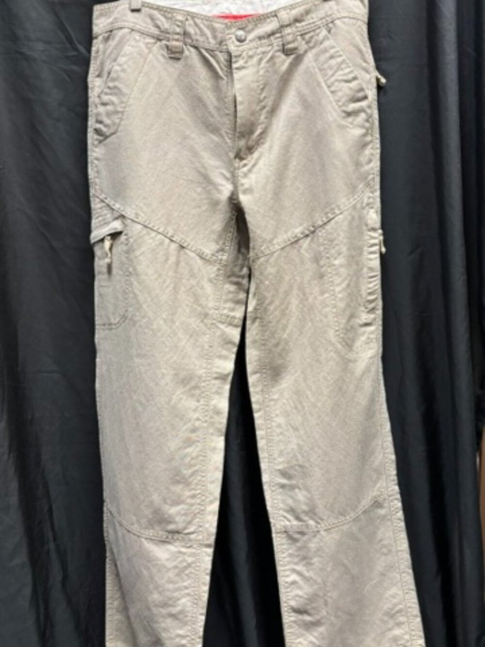 Men's Northface FlashDry 6 Pocket Utility Pants. Size 34R